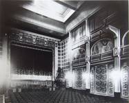 Albert Hall devenu Queen's Hall, Chaussée d'Ixelles 16  et chaussée de Wavre 12, Ixelles, intérieur de la salle de spectacle (© Fondation CIVA Stichting/AAM, Brussels/ Paul Hamesse)